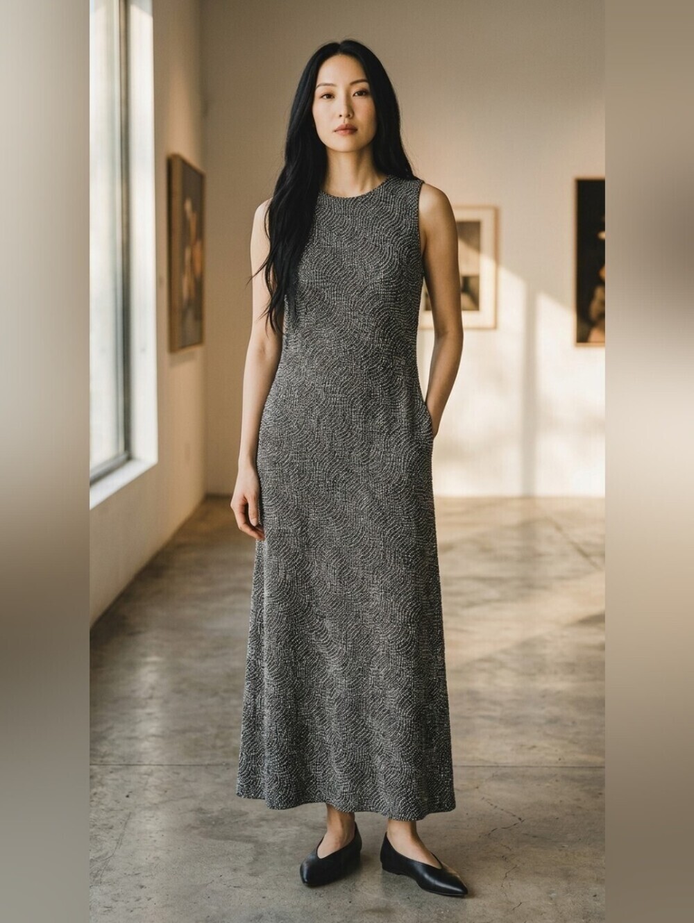 Elegant Black Sleeveless Dress